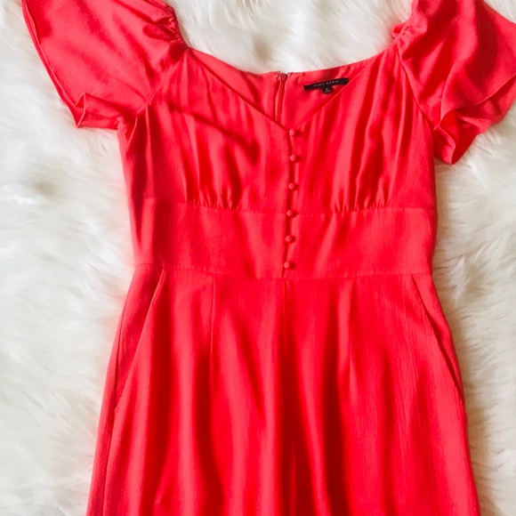 Dress - Picture 4 of 6